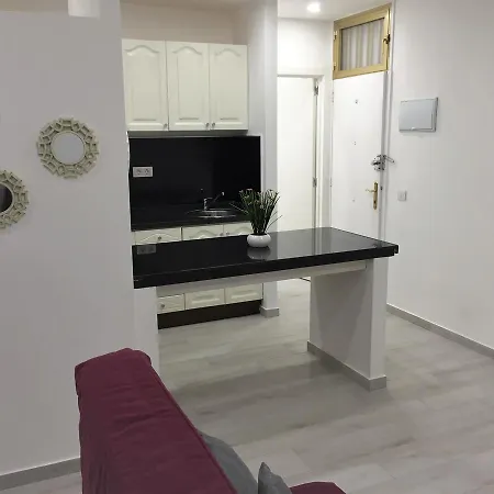 Apartamento Primavera * طوستا ديل سيلونثيو